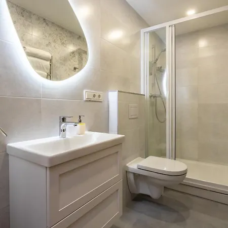 Elegancija, Vasario 16-osios Gatve 4 Apartamento Palanga