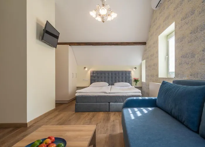 公寓 Elegancija, Vasario 16-osios Gatve 4 *